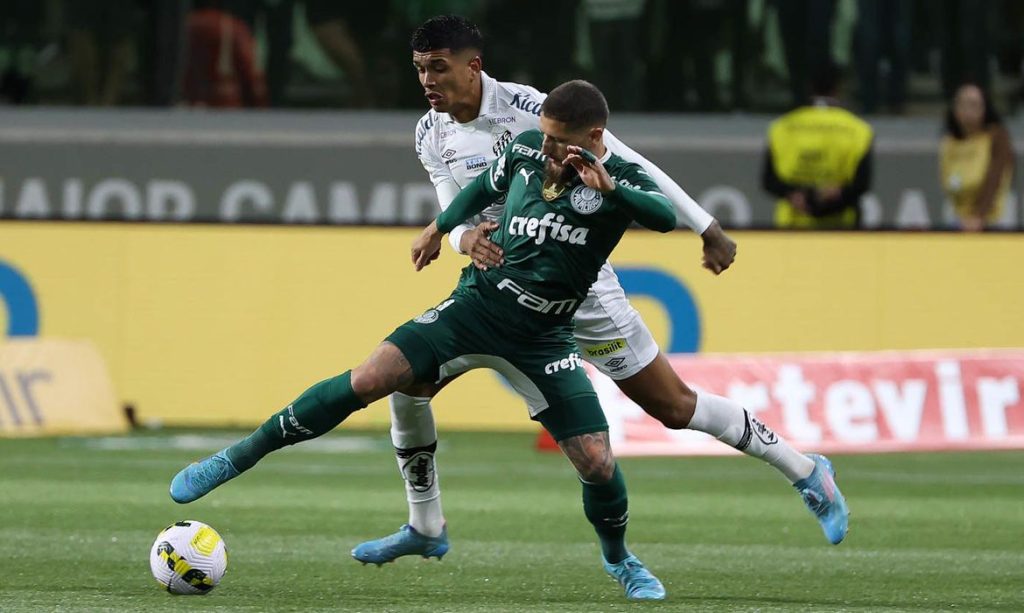 Palmeiras derrota Santos e amplia vantagem na ponta do Brasileirão América-MG bateu Corinthians e Juventude empatou com Fortaleza