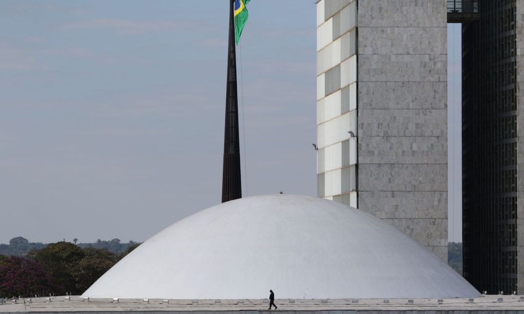 Política – Na Câmara e no Senado, PL elege o maior número de parlamentares Saiba como está até o momento a composição de forças nas duas Casas